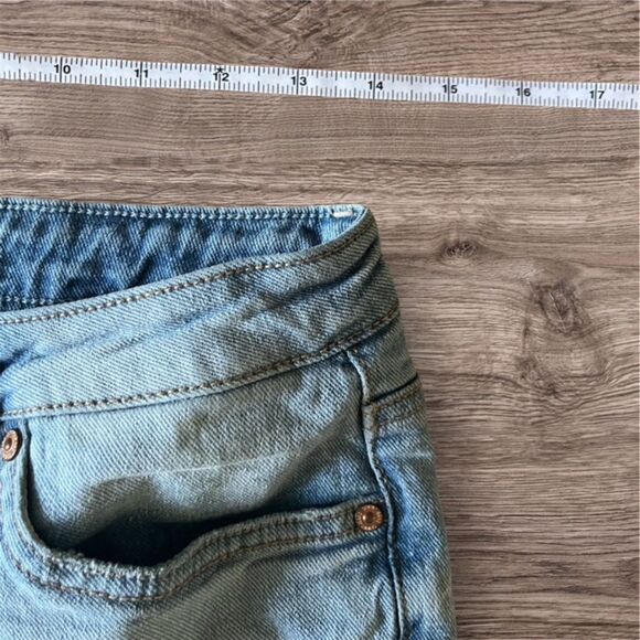 Seven7 Light Wash Fashion Jean‎ Women's Size 4 - Picture 5 of 7